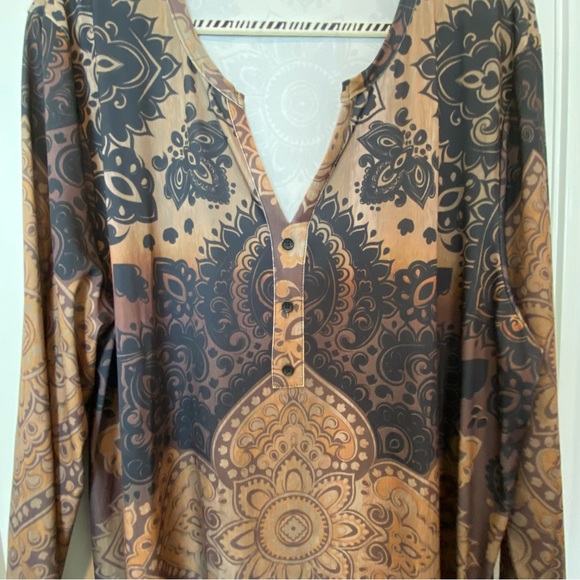 Lily by Firmiana Blouse Size 4X - Picture 2 of 7